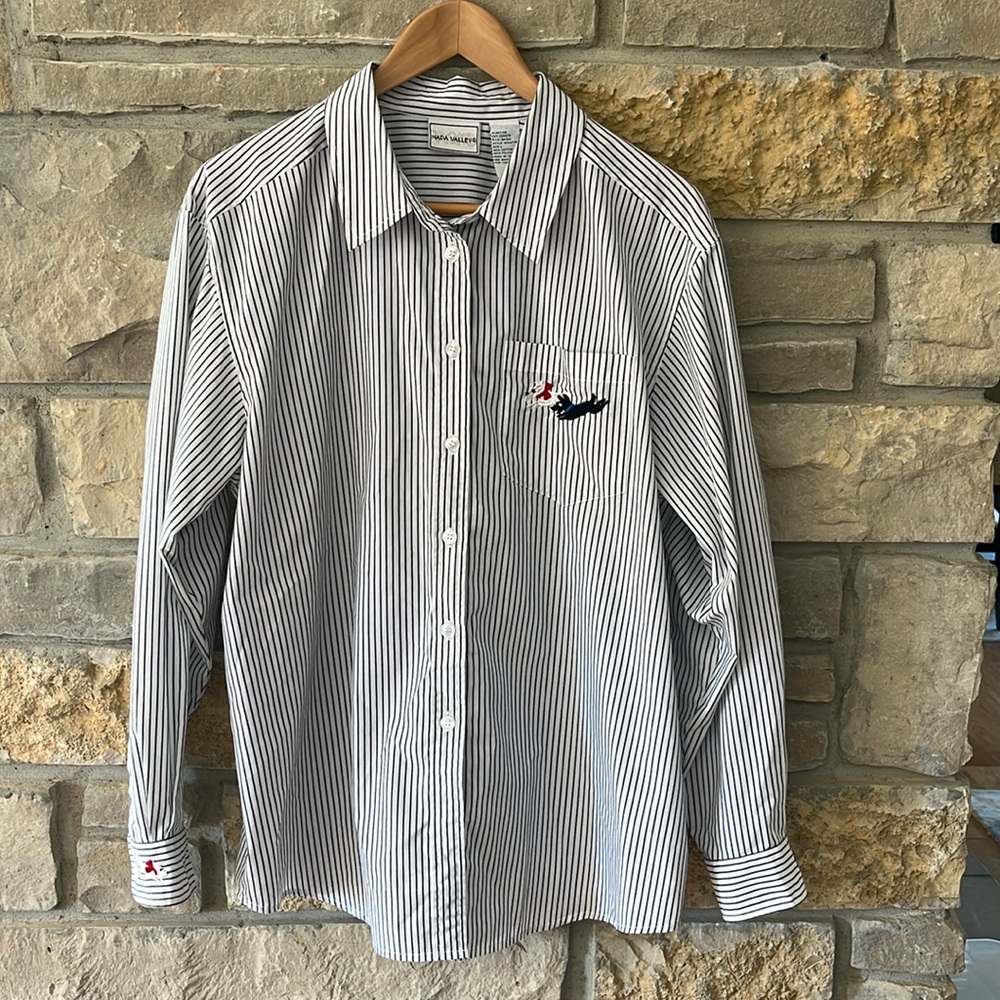 Vintage Napa Valley White Button Down Shirt with Black Vertical Stripes Large - Picture 2 of 15